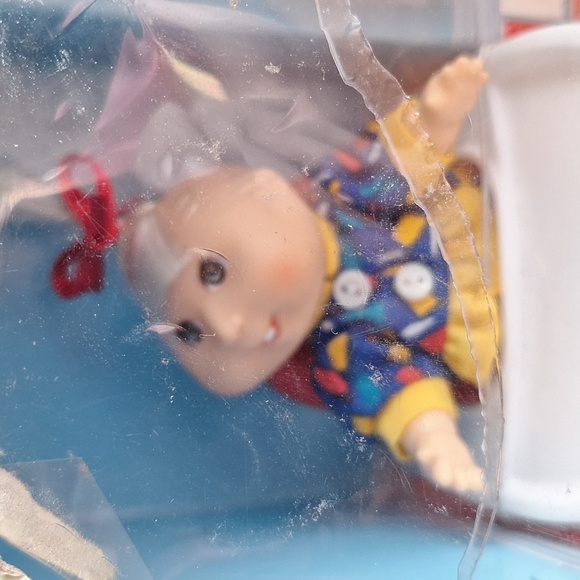 1996 Cabbage Patch Kids Feeding Playset - Picture 3 of 9